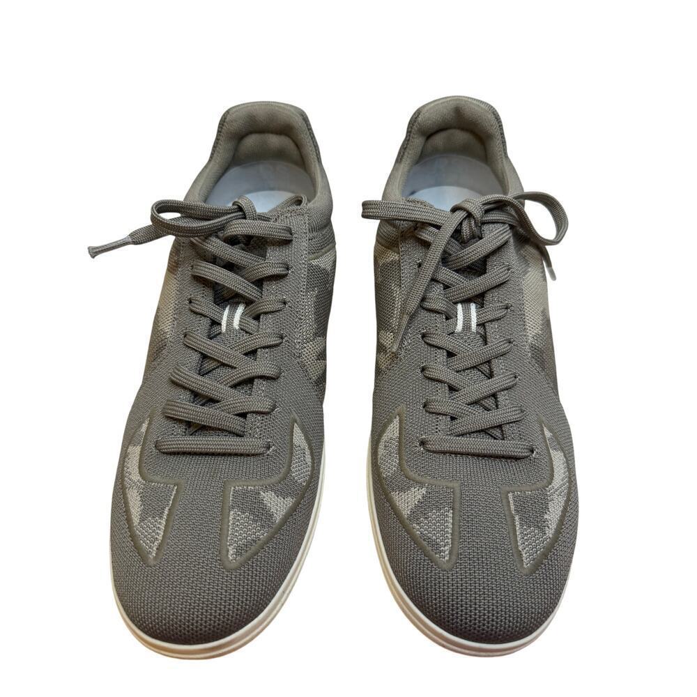 Rothys Shoes Men 10 Taupe Desert Camo Sneaker Athletic Sneaker RS01 Lace Up Knit